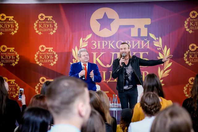 Винник і Поплавський будуть збирати стадіони - фото 337568