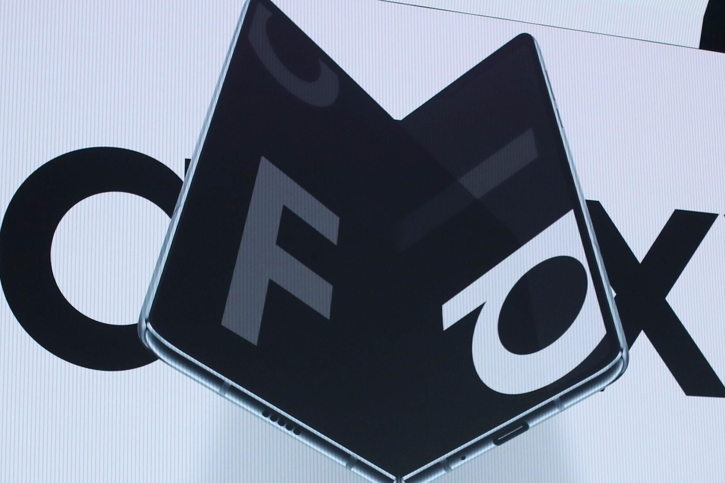 Глава Samsung вибачився за поспіх з запуском Galaxy Fold