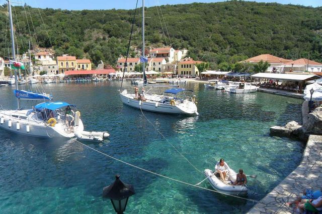 У Греції шукають жителів на райський острів, яким платитимуть 500 євро щомісяця - фото 338346