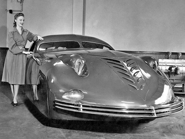 Так виглядає найбільш футуристичний ретро-автомобіль - фото 338356