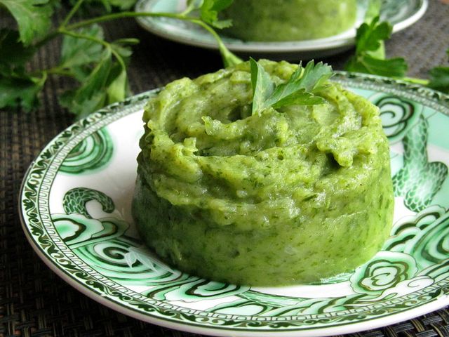 Шпинат – користь і шкода зелені, смачні рецепти страв зі шпинатом - фото 338426