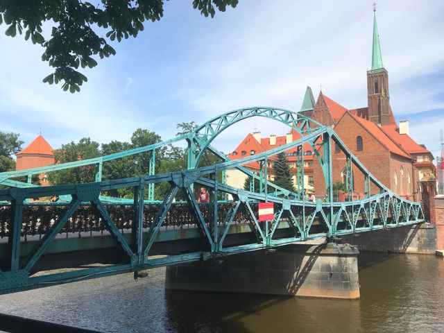 Вроцлав – місто дахів та мостів: як впіймати гнома та полюбити Польщу за 5 днів - фото 338593