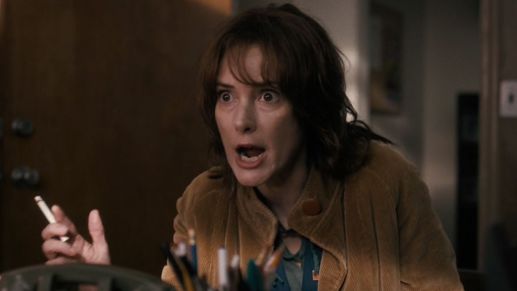 Netflix обмежить сцени з курінням у своїх проєктах