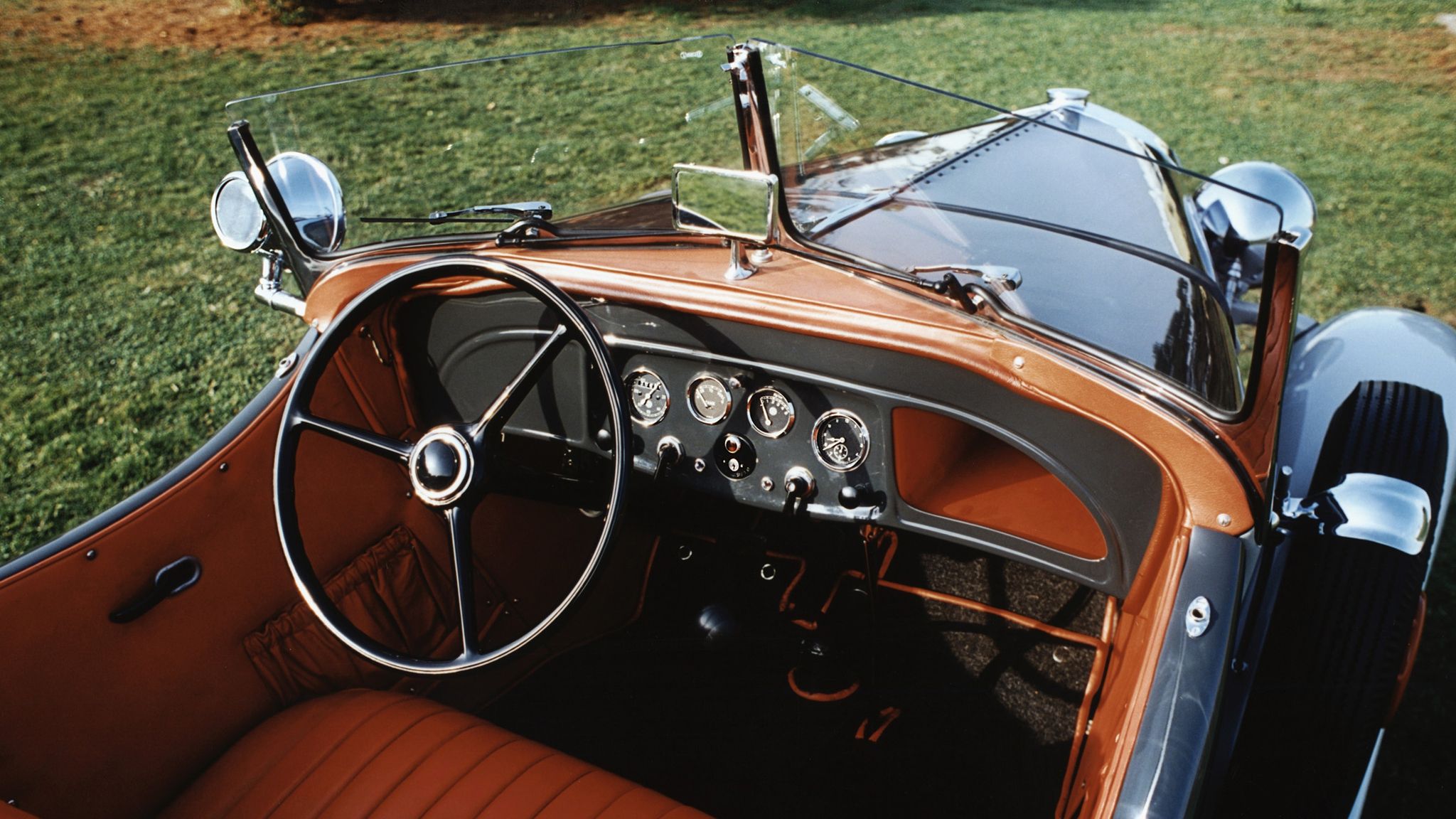 В Україні продають рідкісний родстер Opel