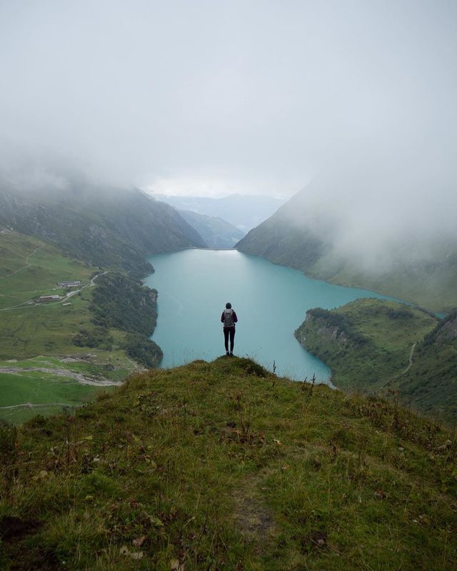 Від гір до островів: фото Романа Хубера, які приковують погляд - фото 338824