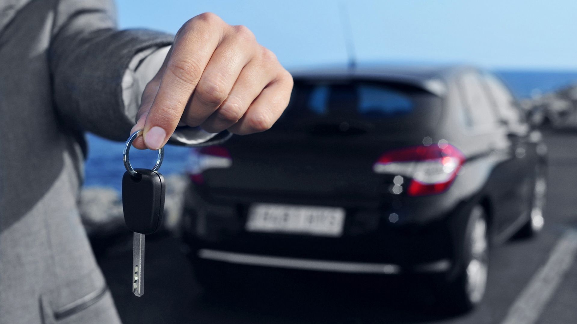 Японці розповіли про клієнтів, які орендують машини, але нікуди не їдуть: секрет розкрито