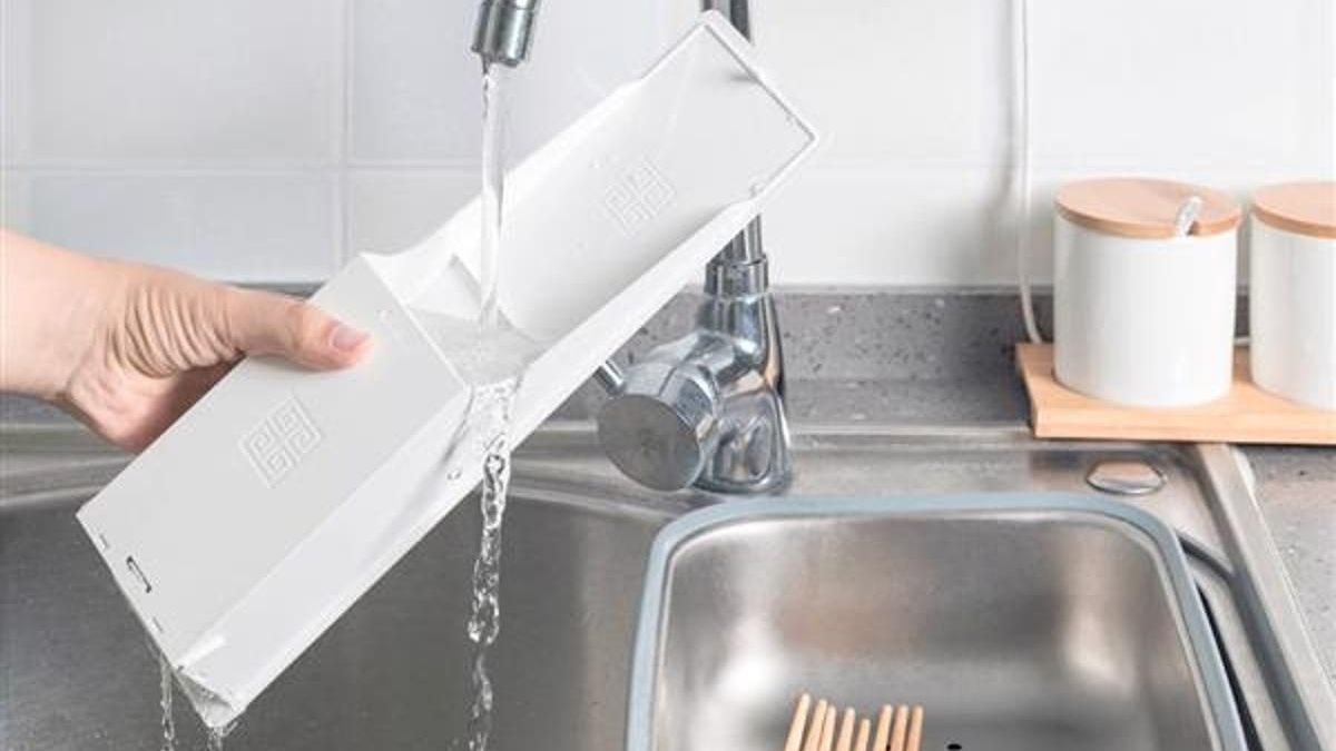 Новинку оцінили в 14 доларів - фото 1