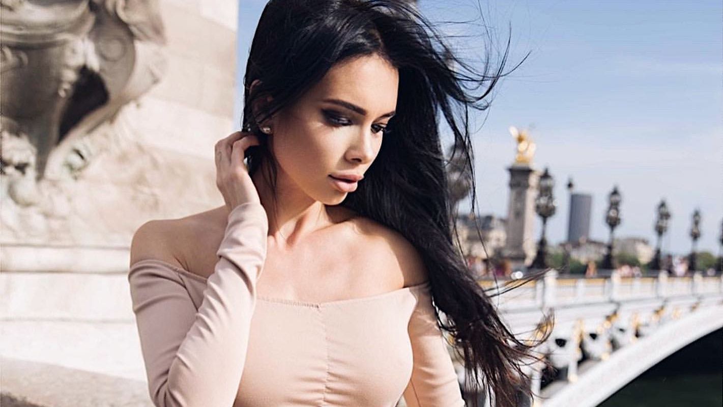 Гаряча Анна Кравець - фото 1