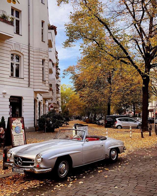 Фотограф показує авто на німецьких вулицях: захопливі кадри - фото 339436