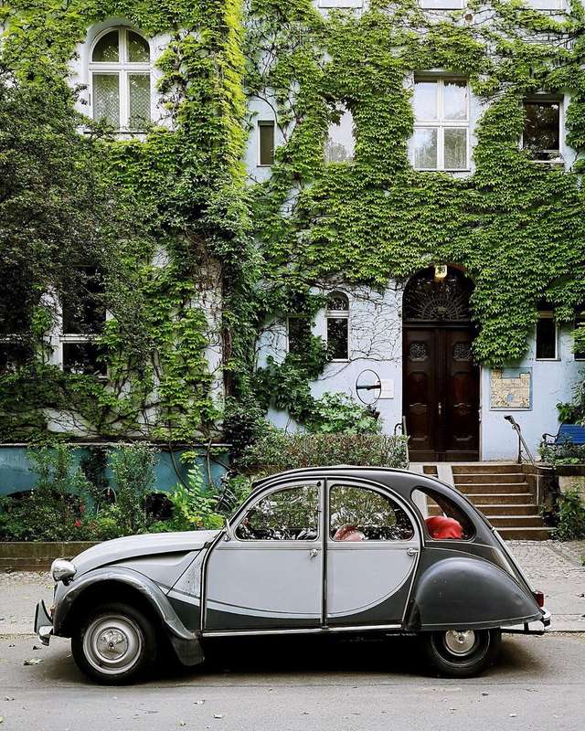 Фотограф показує авто на німецьких вулицях: захопливі кадри - фото 339438