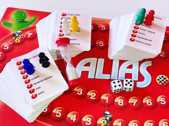 Ігри для компанії: цікаві ідеї та круті настолки для веселого настрою - фото 339544