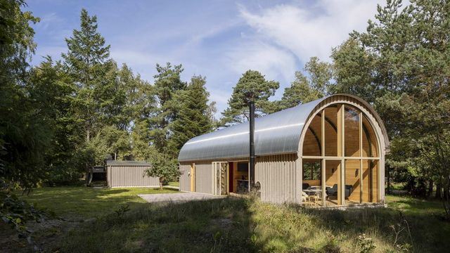 Як виглядає ідеальний літній будиночок в Данії: яскраві фото - фото 339782