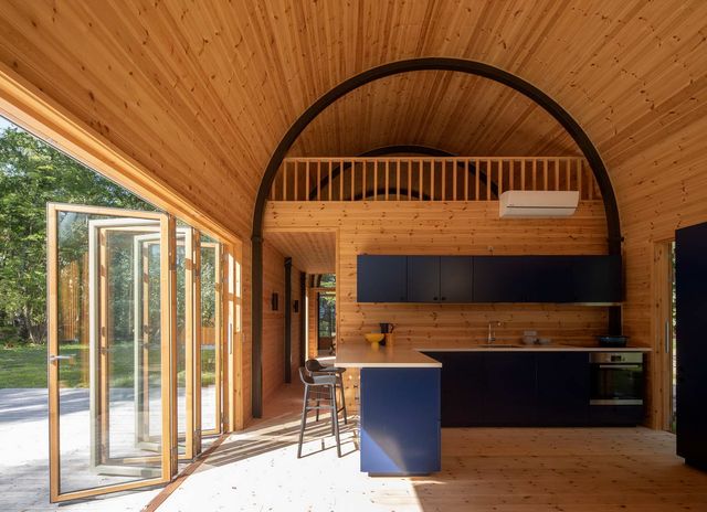 Як виглядає ідеальний літній будиночок в Данії: яскраві фото - фото 339789