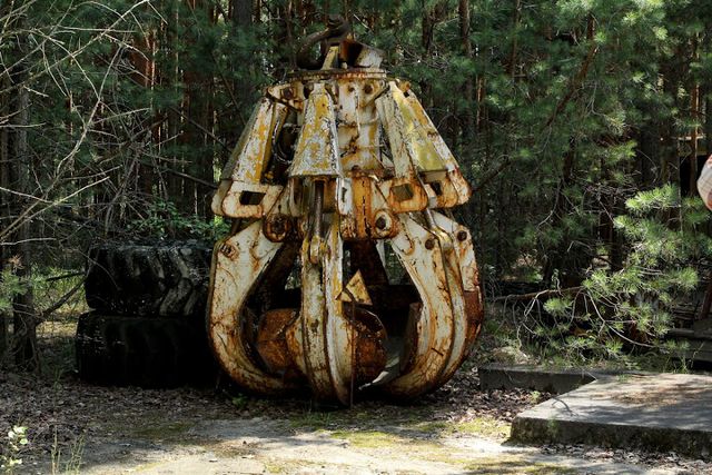 Ковш крана, який використувували під час ліквідації аварії на ЧАЕС - фото 339959