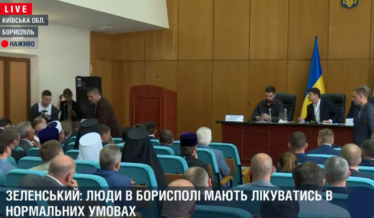 Іди гуляй: реакція мережі на перепалку Зеленського із бориспільським чиновником - фото 1