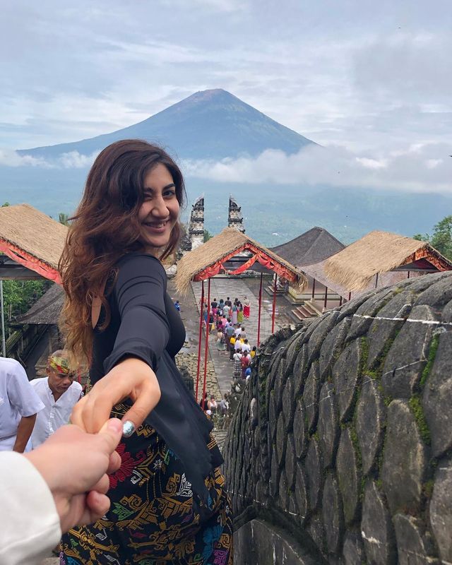 Користувачі Instagram захоплювались озером на Балі, але реальність їх шокувала: фото - фото 340302