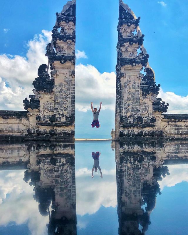 Користувачі Instagram захоплювались озером на Балі, але реальність їх шокувала: фото - фото 340305