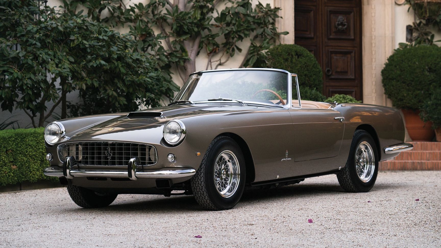 Рідкісний Ferrari 250 GT продадуть на аукціоні за шалені гроші