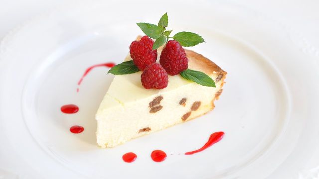 Сирна запіканка: покрокові рецепти, як швидко приготувати смакоту - фото 340663