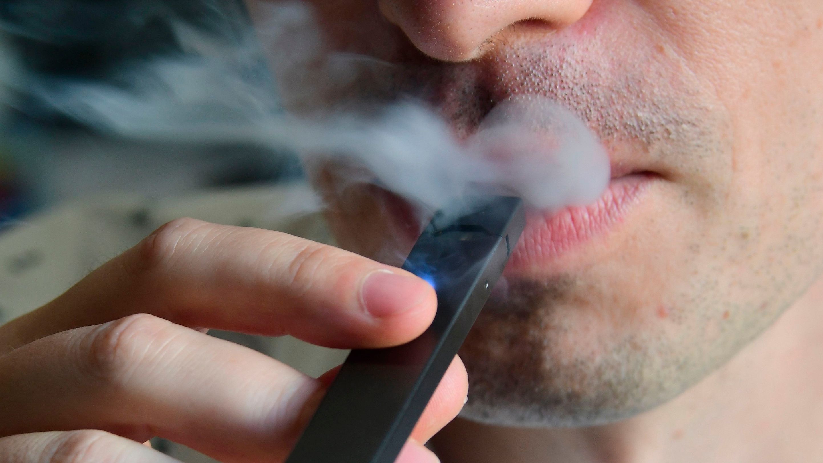 Уляна Супрун розвіяла міфи про електронні сигарети