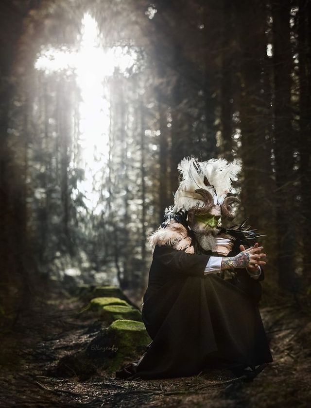 EJ Lazenby - фото 341537