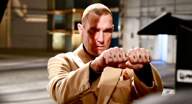 Карти, гроші та два стволи: як змінилися актори культового фільму - фото 341834