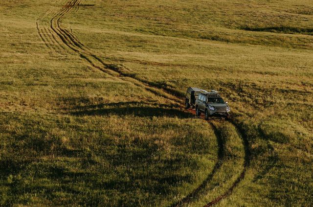 Lexus побудував позашляховик для шукачів пригод - фото 341857