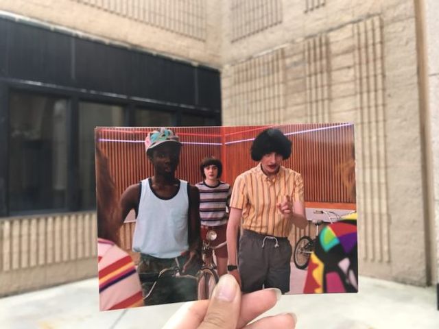 Дуже дивні справи: американець показав місця з третього сезону серіалу - фото 342343