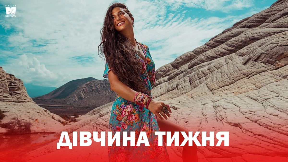 Дівчина тижня: гаряча 32-річна блогерка Крістіна Карілло-Букарам, яка досі незаймана (18+)