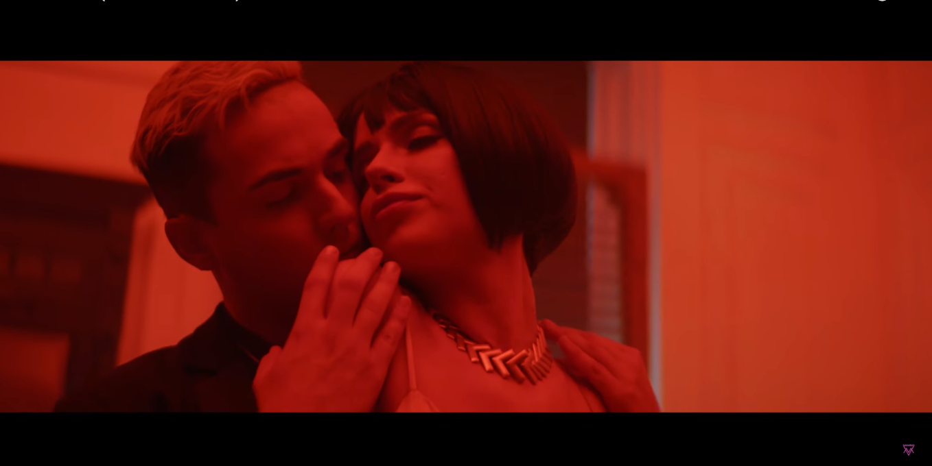 MELOVIN – Ти: новий захопливий кліп з Королевою України підкорює мережу