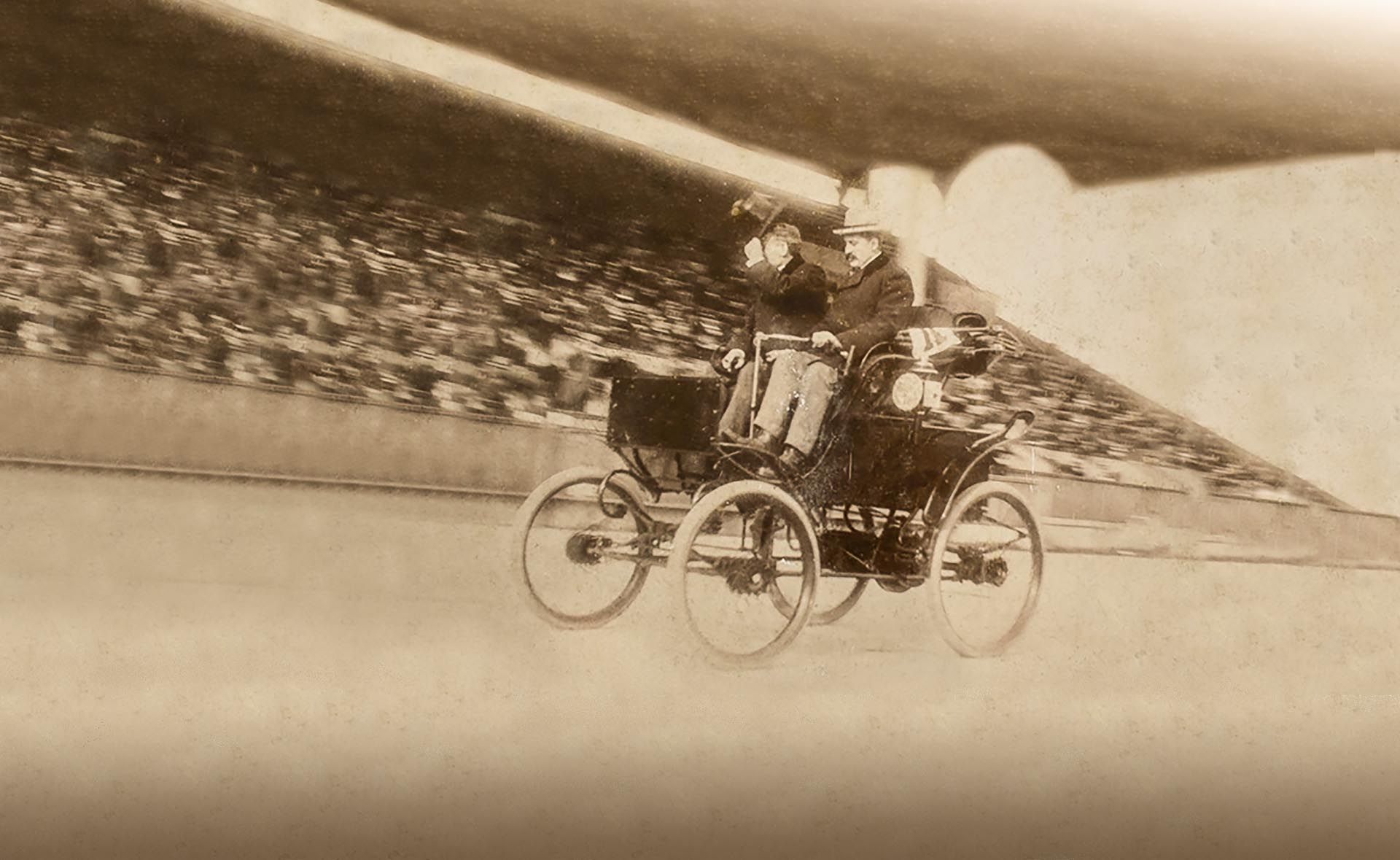 Автомобіль був прабатьком електромобілів - фото 1