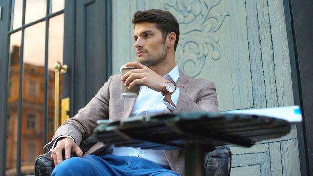 Експерти вважають, що сучасне покоління займається марнотратством - фото 342704