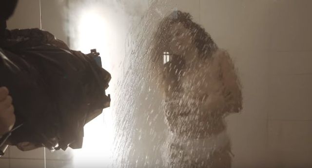 Настя Каменських оголилася у ванній на камеру - фото 342932