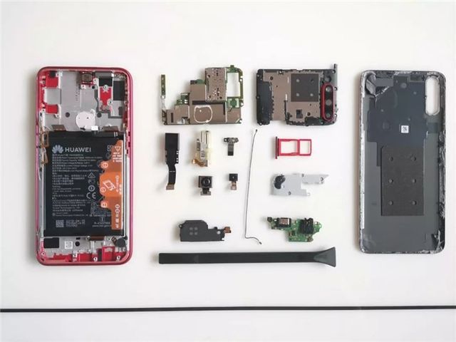 Легко ремонтувати: що ще показало розбирання смартфона HONOR 9X - фото 343253