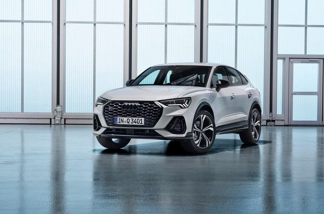 Audi представила крос-купе Q3 Sportback - фото 343275