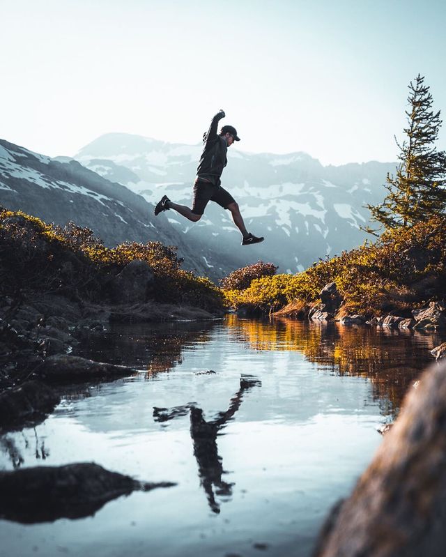 Час мандрувати! Молодий француз показує захопливий світ - фото 343297