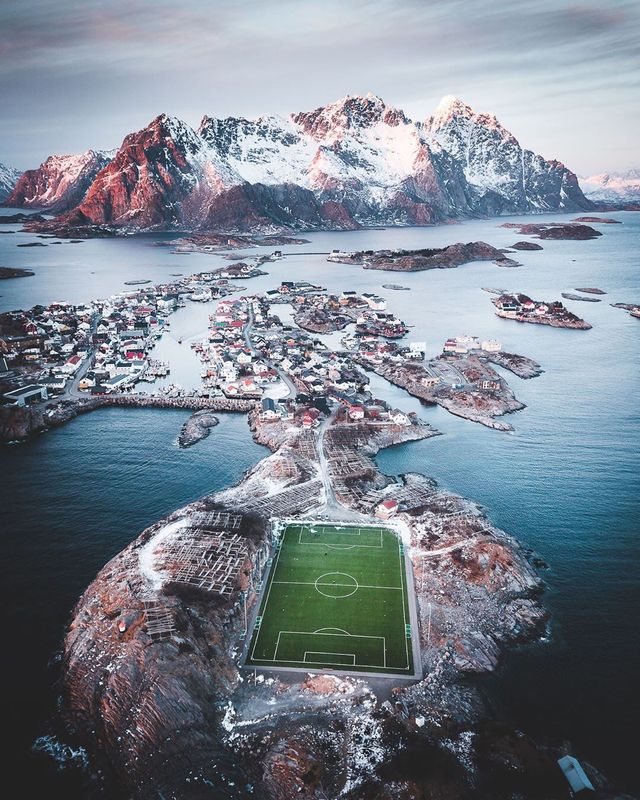 Час мандрувати! Молодий француз показує захопливий світ - фото 343302