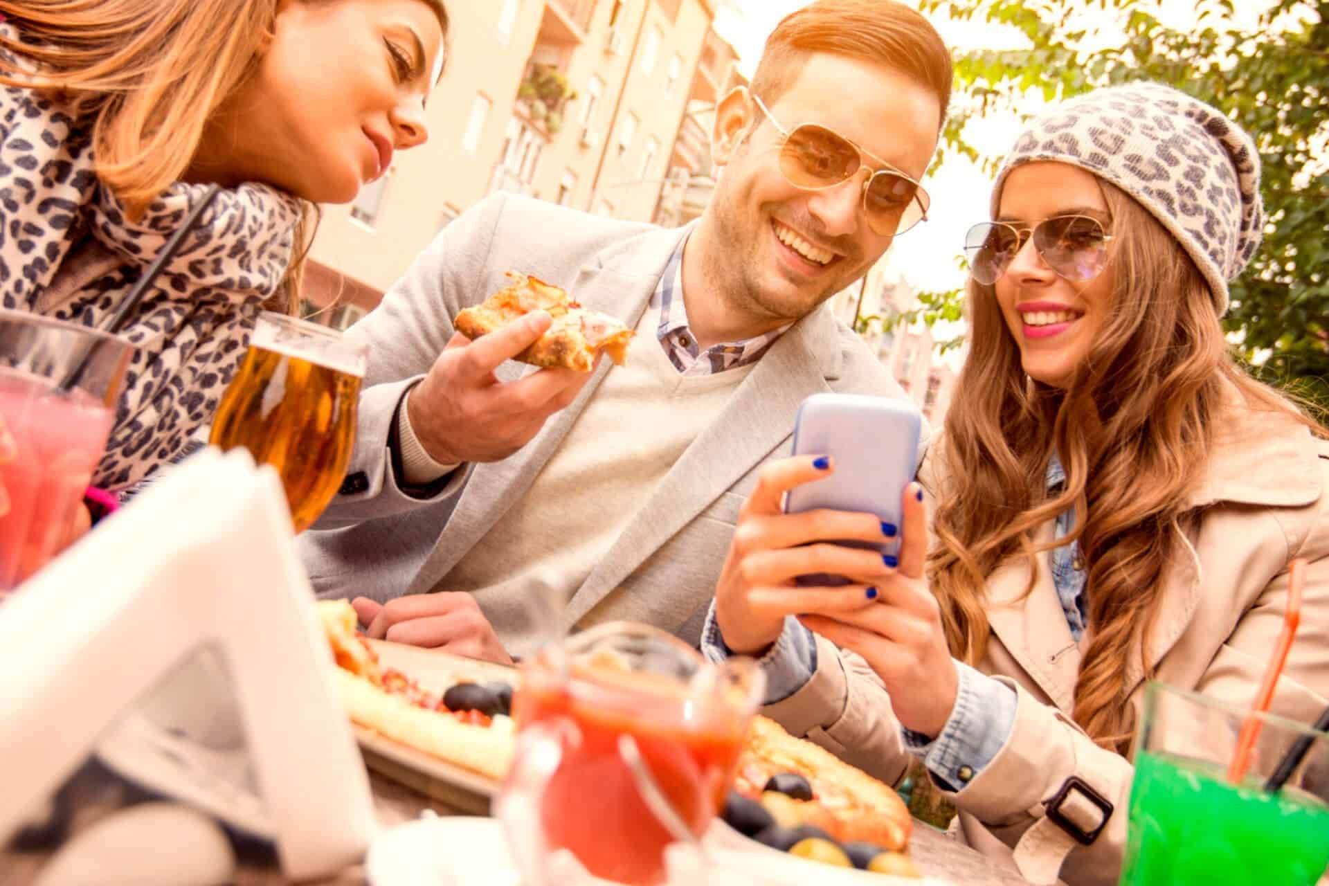 Учені з'ясували, як зробити несмішний жарт смішним