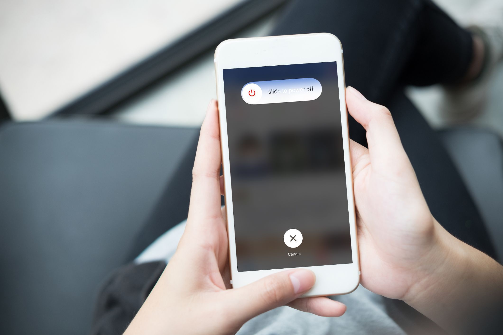 Що робити, якщо завис iPhone: три способи усунути проблему