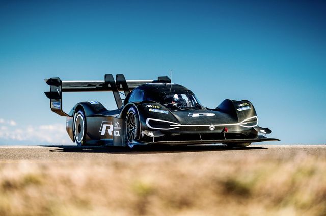 Новинка Volkswagen планує побити новий рекорд - фото 343380