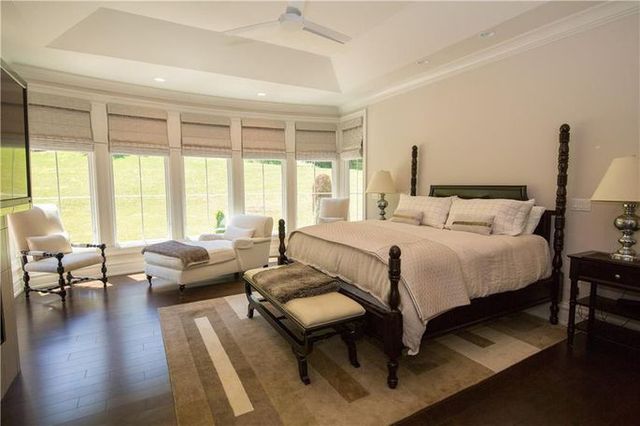 Американський хокеїст продає будинок з кінотеатром для одного глядача - фото 343502