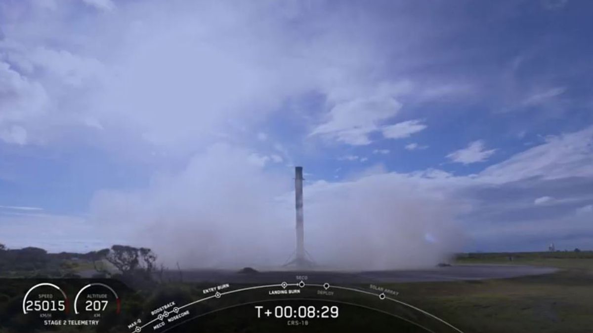 Космічна вантажівка Dragon відправилася до МКС: відео