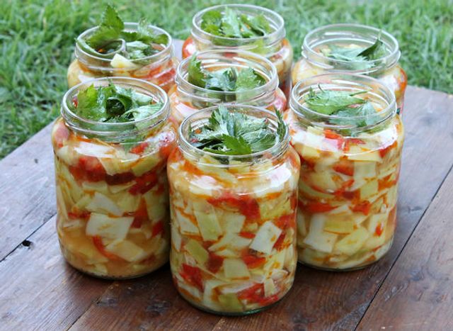 салат з кабачків на зиму - фото 343987