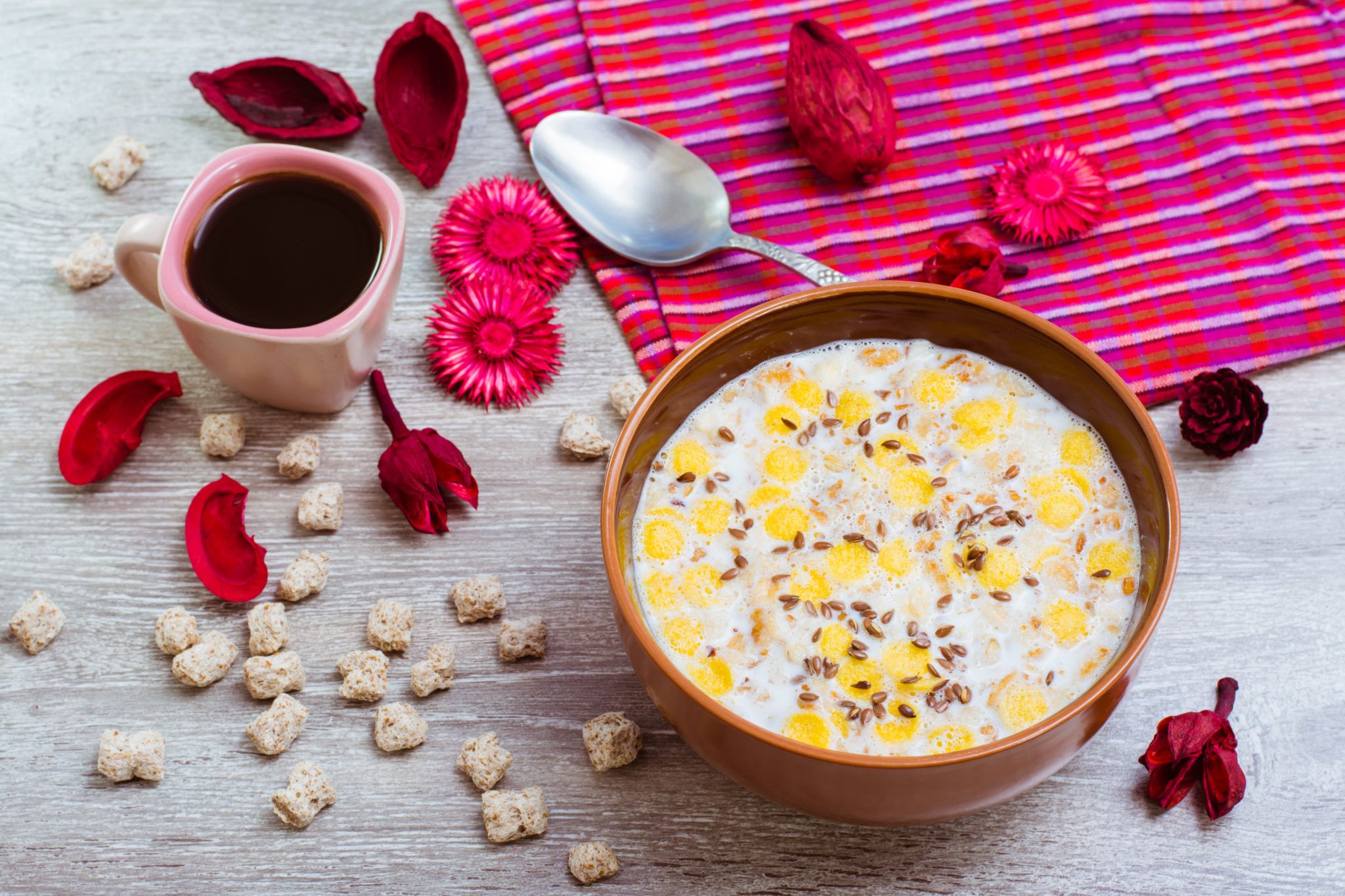 Справжній суперфуд: вагомі причини додати до раціону насіння льону