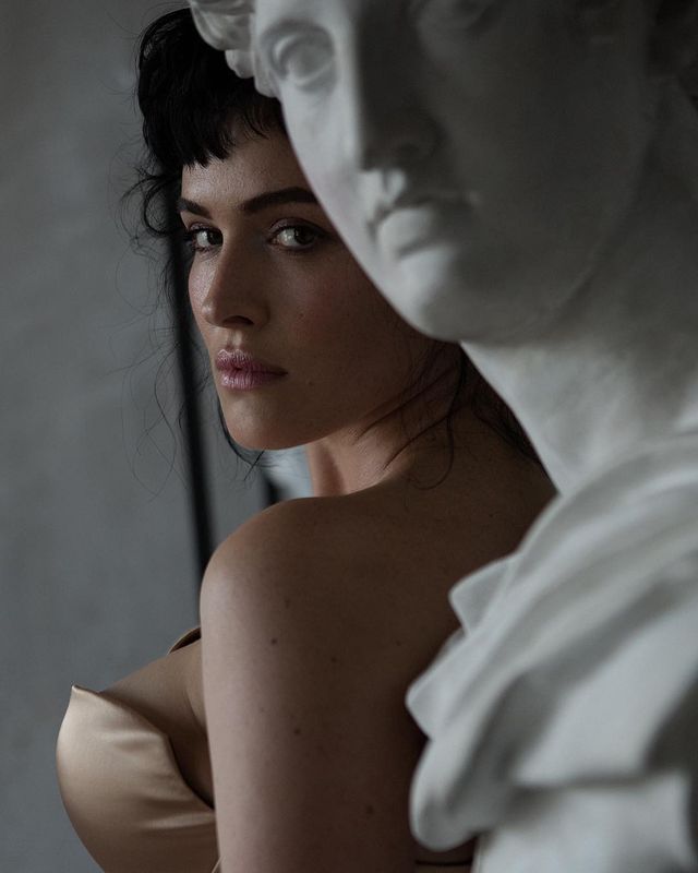 Даша Астаф'єва в корсеті і трусиках розбурхала мережу: пікантні фото - фото 344543