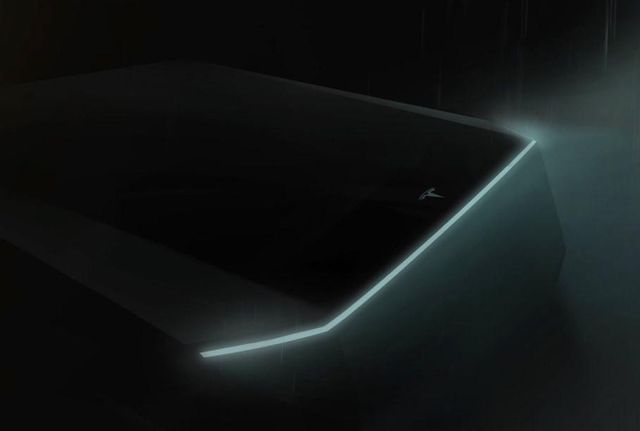 Ілон Маск розповів, коли покажуть довгоочікуваний пікап Tesla - фото 344565