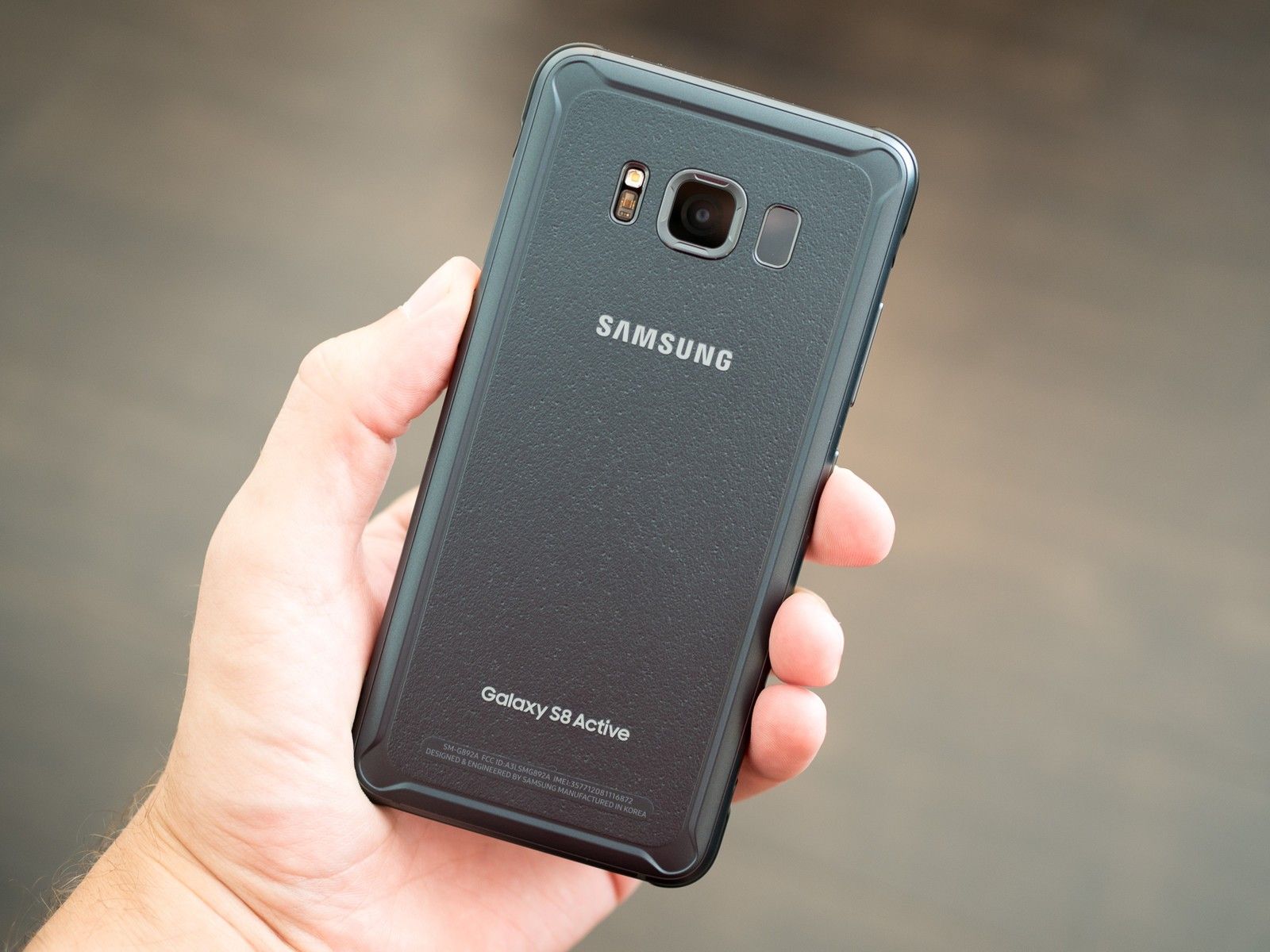 Samsung відродить лінійку захищених флагманських смартфонів