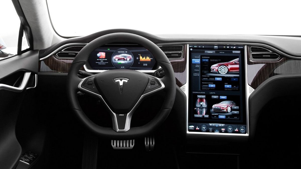 Водії Tesla зможуть насолоджуватися YouTube та Netflix - фото 1