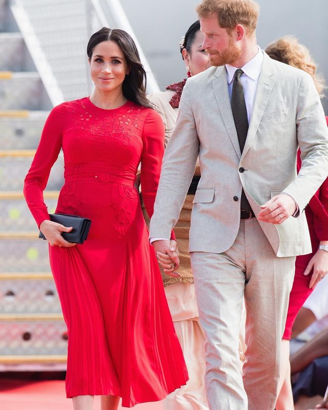 Цей піджак принц Гаррі носить, не знімаючи - фото 344931