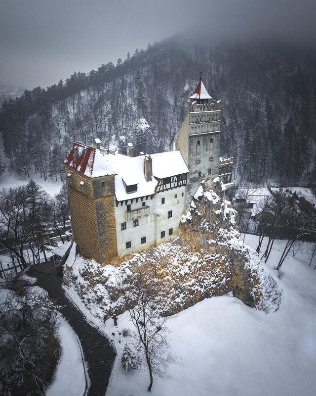Пора пакувати валізи: ірландець надихає людей своїми мандрами - фото 345074